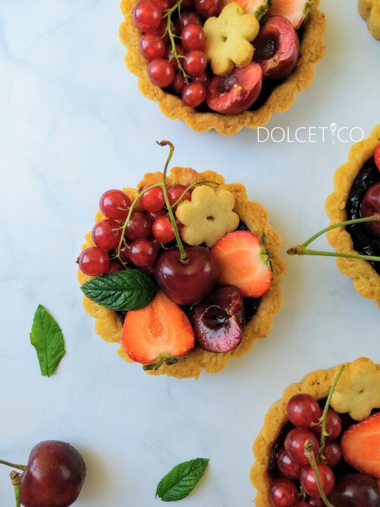 crostata vegan ai frutti rossi