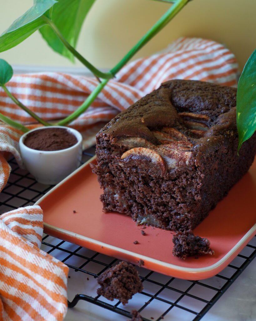 plumcake cioccolato e pere senza uova, senza latte